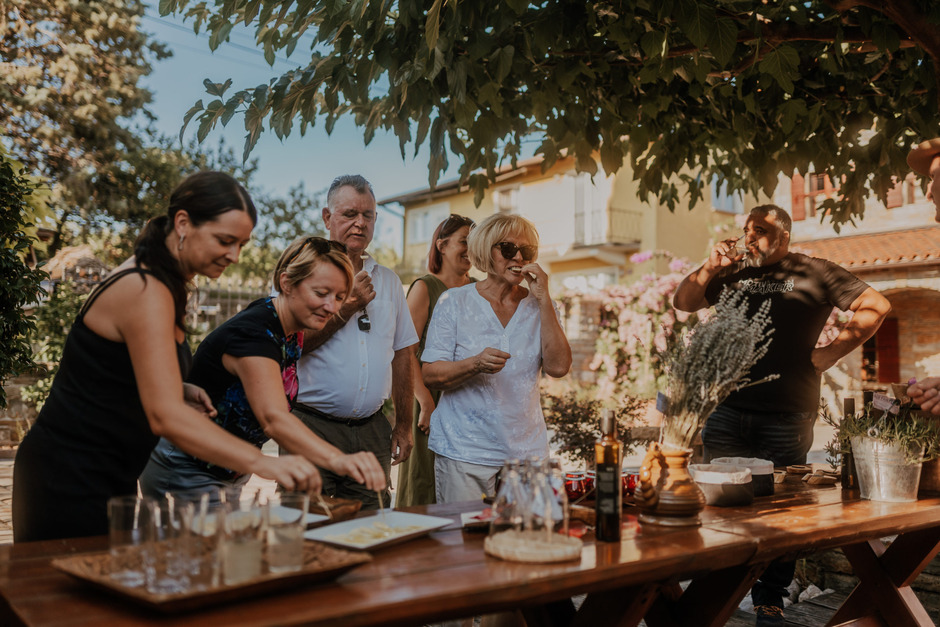 Culinary tour Slovenia olive oil tasting